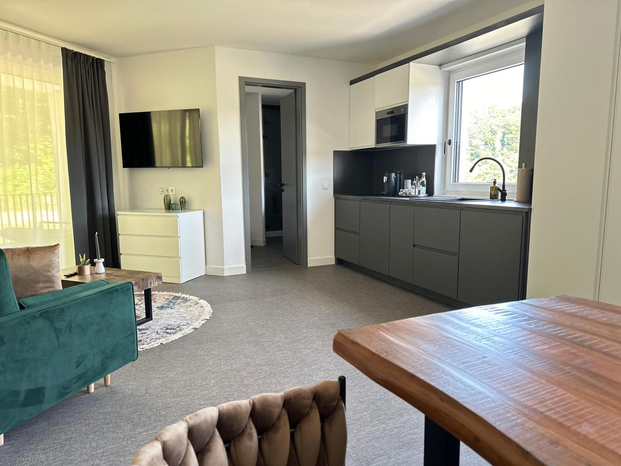 Boutique Hotel Greenleaf Sinzing Buitenkant foto
